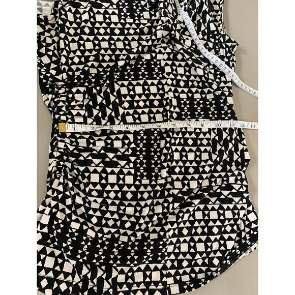 Vince Camuto Geo Pattern Sleeveless Side Ruched Blouse Top Black/White Women's S - Picture 11 of 12
